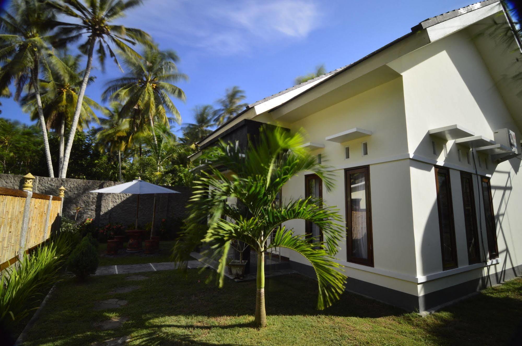 Shu Villa Lombok Kuta  Exterior foto